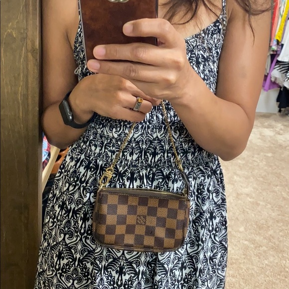 Louis Vuitton Mini purse - Picture 8 of 12